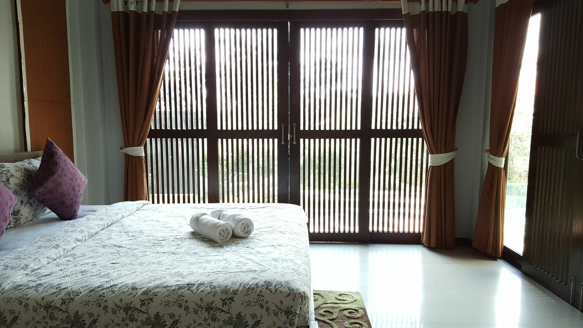 בופוט Phatong Residence מראה חיצוני תמונה